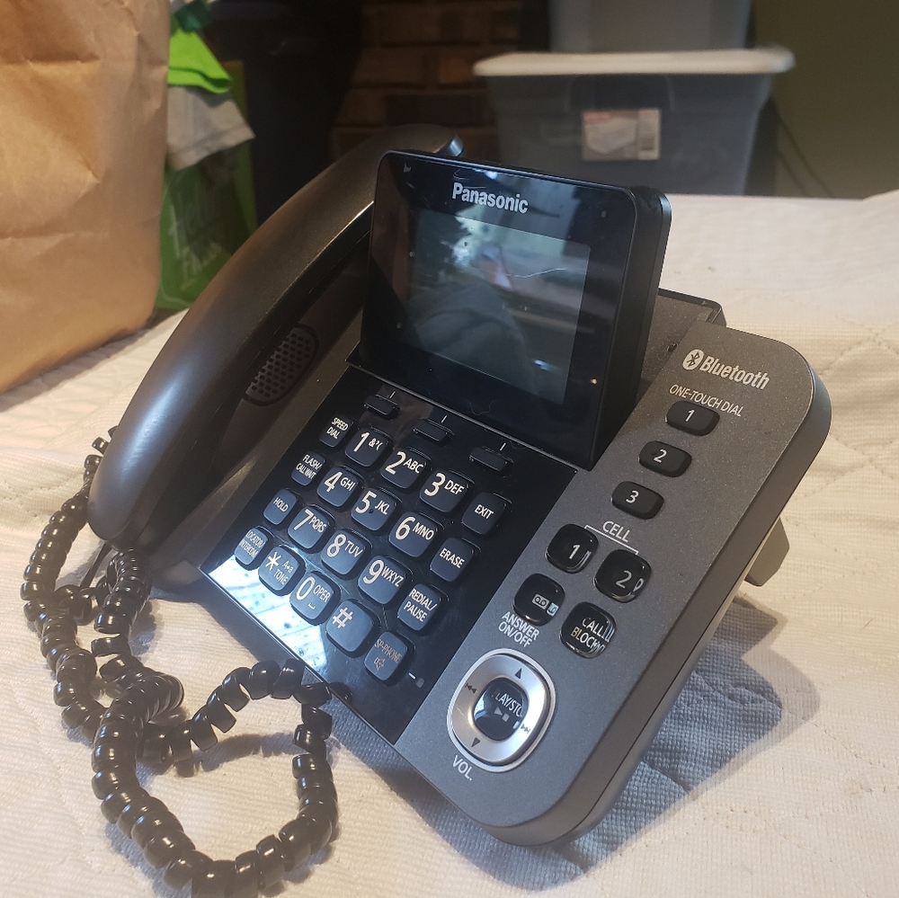 Panasonic Base Telephone - Picture 2 of 4